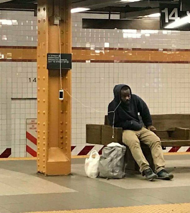 Funny Images From This Twitter Account!