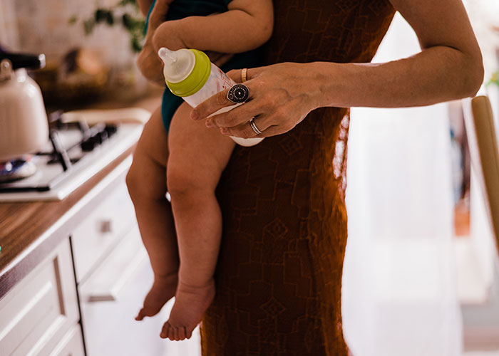 30 Times Know-It-Alls Shamed Moms For The Stupidest Reasons, As Shared In This Online Thread