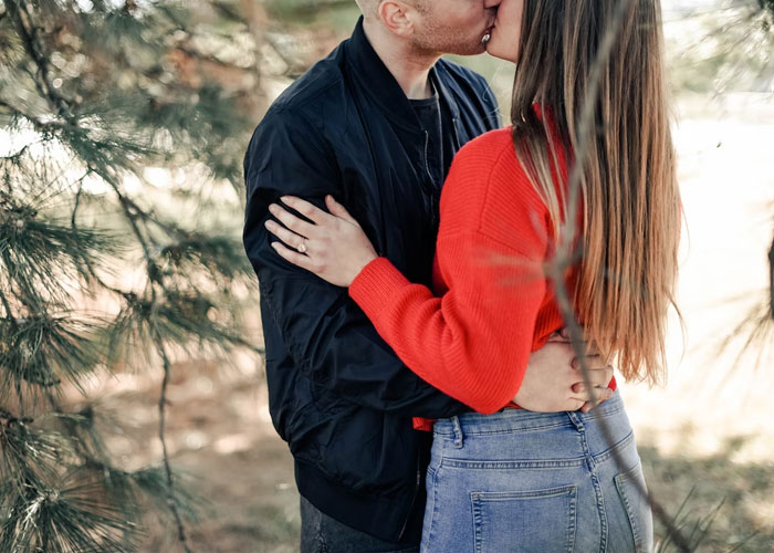 People Are Sharing Their Bad Date Stories, Here Are 30 That Might Make You Cringe