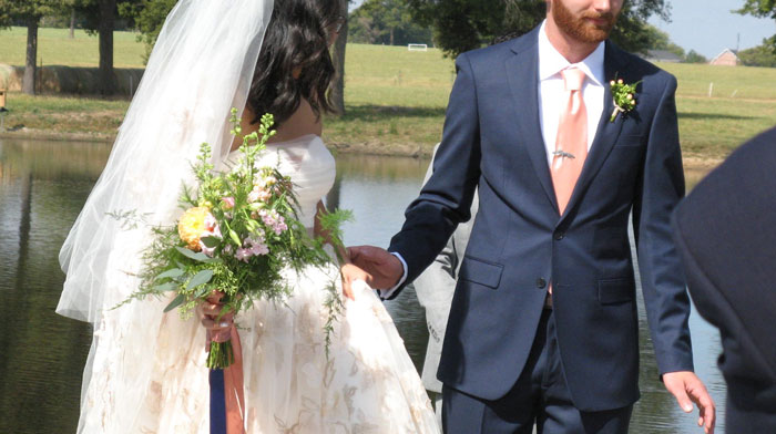 "She Said That My Anxiety Over Her Health Issues Was Too Much": Family Drama Arises As Woman Cuts Off Contact With Her 'Too Intrusive' Sibling