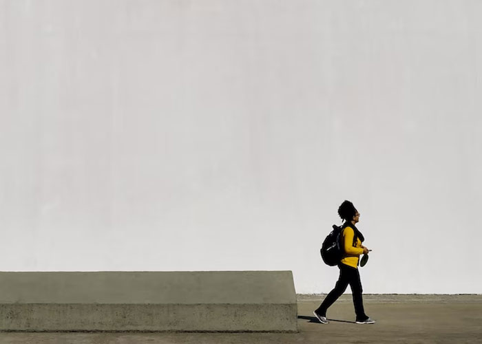 50 Customer Service Workers Share Memorable Interactions That Continue To Haunt Them To This Day