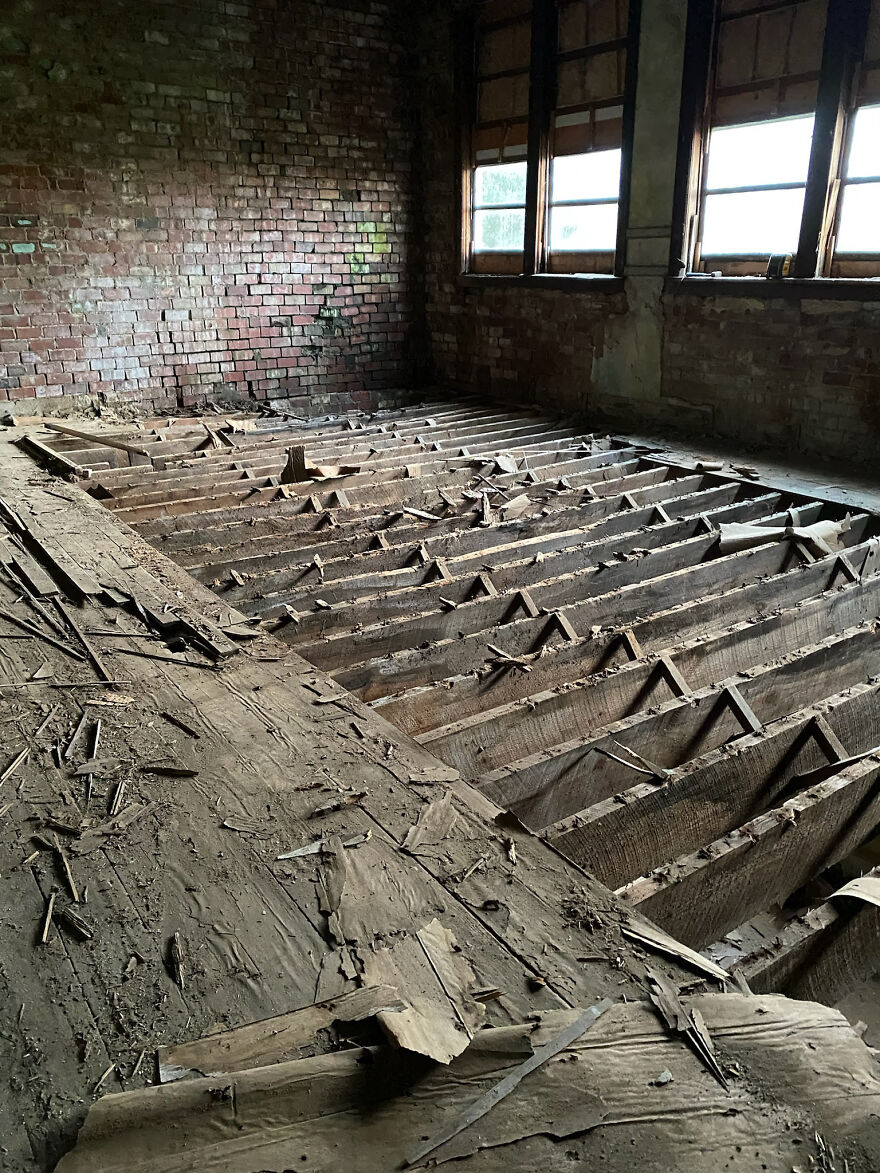 We Bought An Old Grade School And Are Turning It Into Our Home, Here's Some Wild Stuff We Found Inside