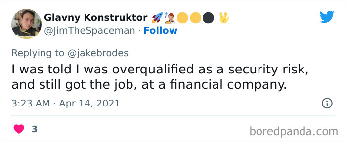 People-Sharing-Experience-With-Job-Requirements