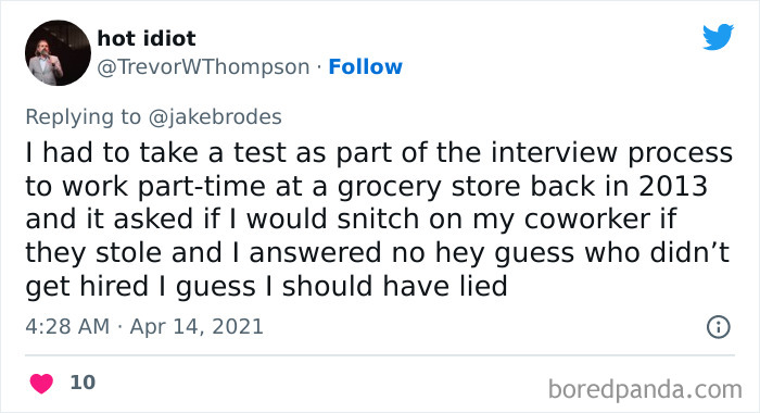 People-Sharing-Experience-With-Job-Requirements