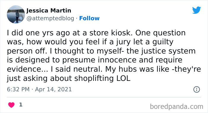 People-Sharing-Experience-With-Job-Requirements