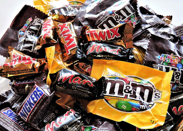 People Are Sharing "Modern-Day Poisons" That Are Normalized Now But Will Probably Be Seen As Dangerous In The Future (30 Answers)