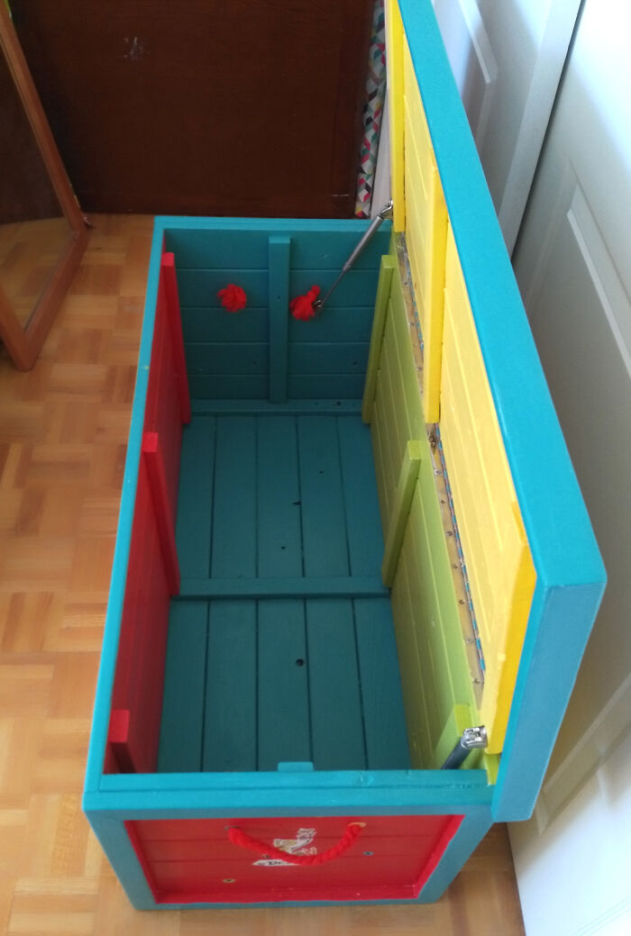 Upcycled Furniture: From Drab To Fab (25 Pics)