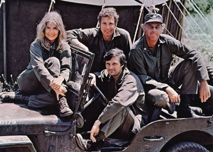 50 TV Shows That Were Great In The Beginning And Great Until The End, As Shared In This Online Thread