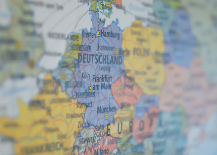 30 Common Mistakes That Tourists Make While Visiting Europe