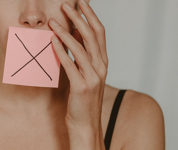 “What’s The Most Outrageous Lie You’ve Ever Been Told?”: 30 Lies Ranging From Silly To Horrible, As Shared By The Bored Panda Community