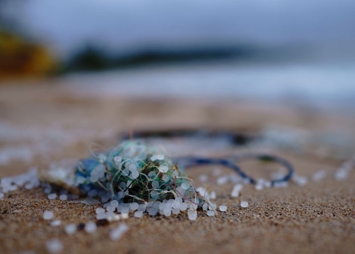 People Are Sharing "Modern-Day Poisons" That Are Normalized Now But Will Probably Be Seen As Dangerous In The Future (30 Answers)