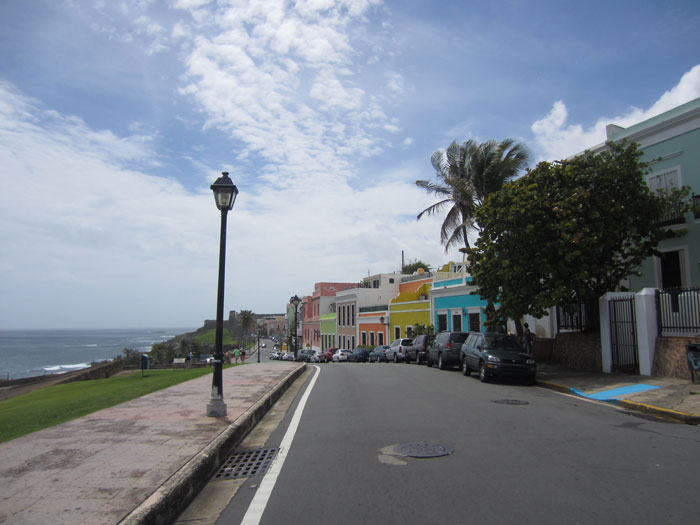 Man Doesn&rsquo;t Read His Cheap AirBnB&rsquo;s Description, Setting Off Wild Chain Of Events That Gets His Girlfriend Soaked In Pee