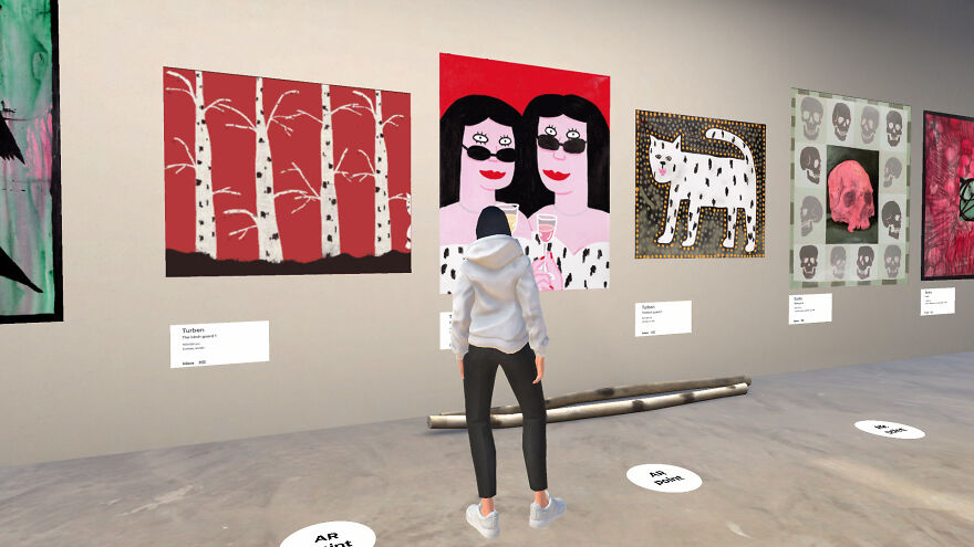 The Inloco Gallery Presents “Useless Palace” — A Metaverse Exhibition Based On An
art Intervention In The Mleiha Desert The Inloco Gallery Presents “Useless Palace” — A Metaverse Exhibition Based On An
art Intervention In The Mleiha Desert