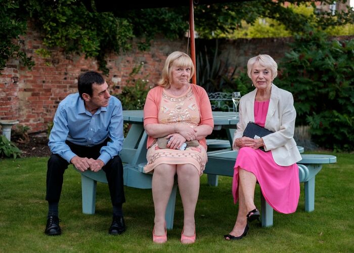 ‘Not A Wedding Photographer’ Captures The Chaos Of People’s Special Day (93 New Pics)