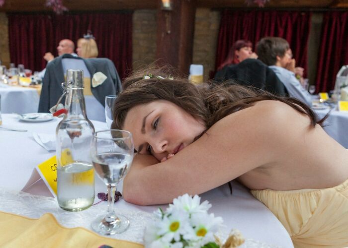 ‘Not A Wedding Photographer’ Captures The Chaos Of People’s Special Day (93 New Pics)