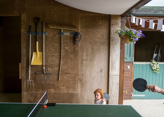 ‘Not A Wedding Photographer’ Captures The Chaos Of People’s Special Day (93 New Pics)