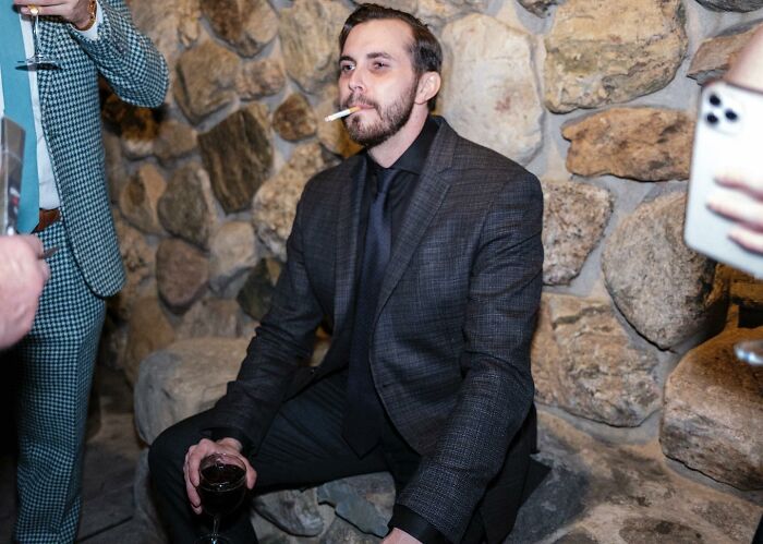 ‘Not A Wedding Photographer’ Captures The Chaos Of People’s Special Day (93 New Pics)