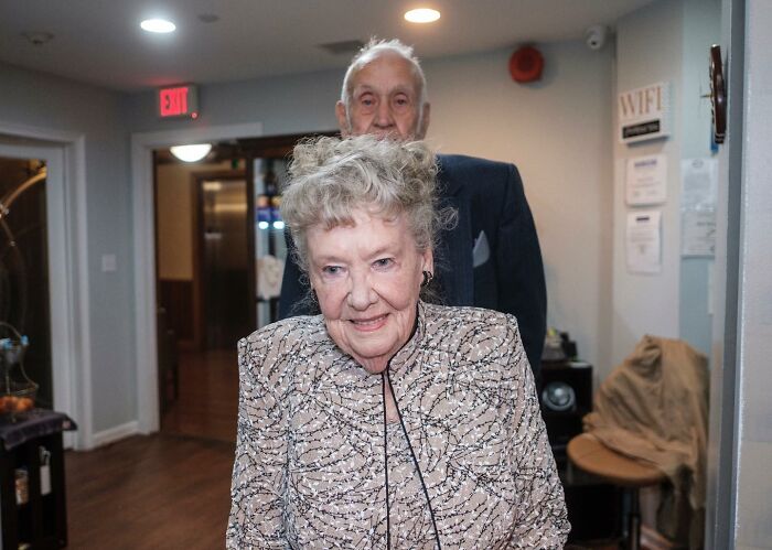 ‘Not A Wedding Photographer’ Captures The Chaos Of People’s Special Day (93 New Pics)