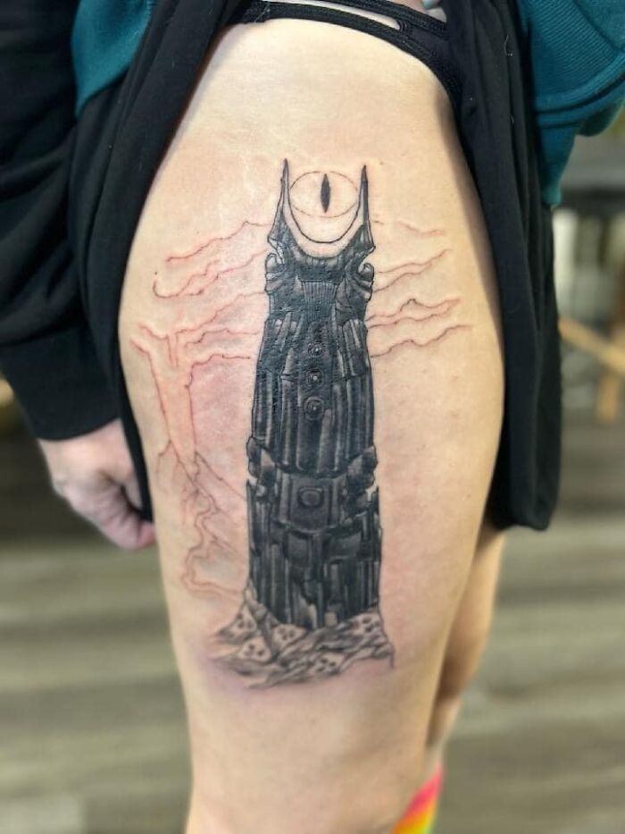 40 Real-Life Tattoos That Could Be Called Permanent Mistakes