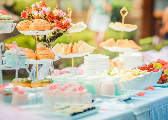 &ldquo;Am I A Jerk For Leaving A Wedding To Eat At McDonald&rsquo;s?&rdquo;: Bride Lied To Her Guest When She Told Her She Wouldn't Have To Pay For Anything At The Wedding