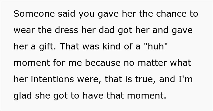 "One Of My Husband's Friends Made Me Uncomfortable At Our Wedding, But It's My Own Fault" "One Of My Husband's Friends Made Me Uncomfortable At Our Wedding, But It's My Own Fault"