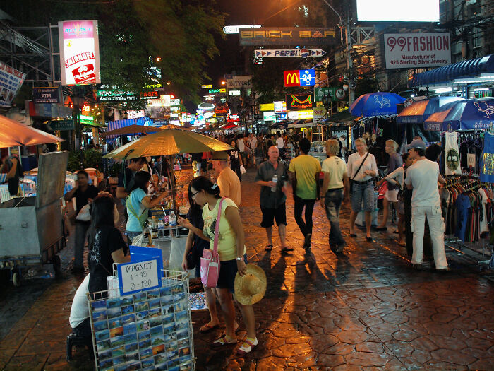 Khao San Road: Bangkok, Thailand