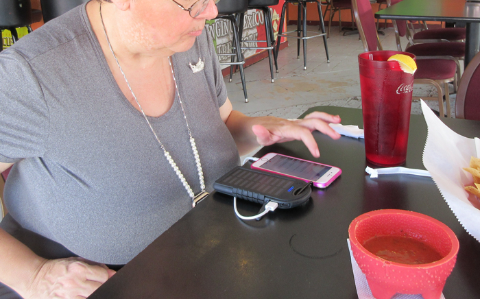 &ldquo;You Paid With Credit Card&rdquo;: Restaurant Owner Claps Back At 1-Star Review That Blasted Their Taco Price