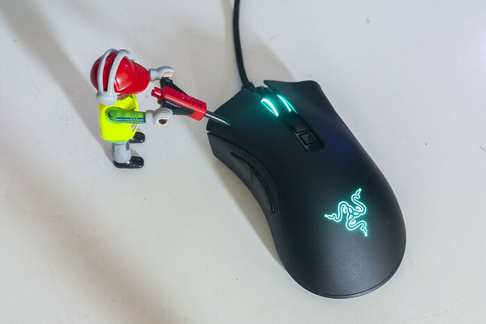 30 Behaviors That Scream “I Have No Life”, As Pointed Out In This Online Group