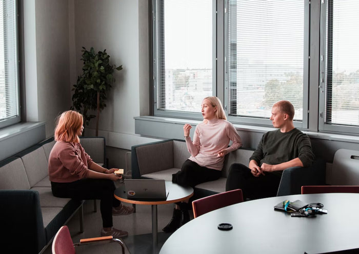 People Share 30 Small Subtle Things About Wealthy People That Scream They Are Insanely Rich