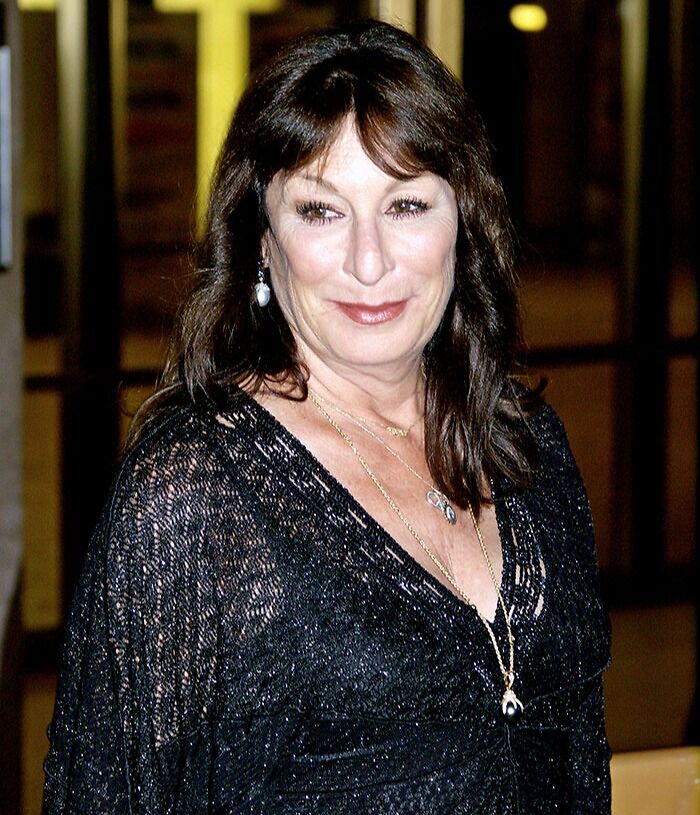 Anjelica Huston