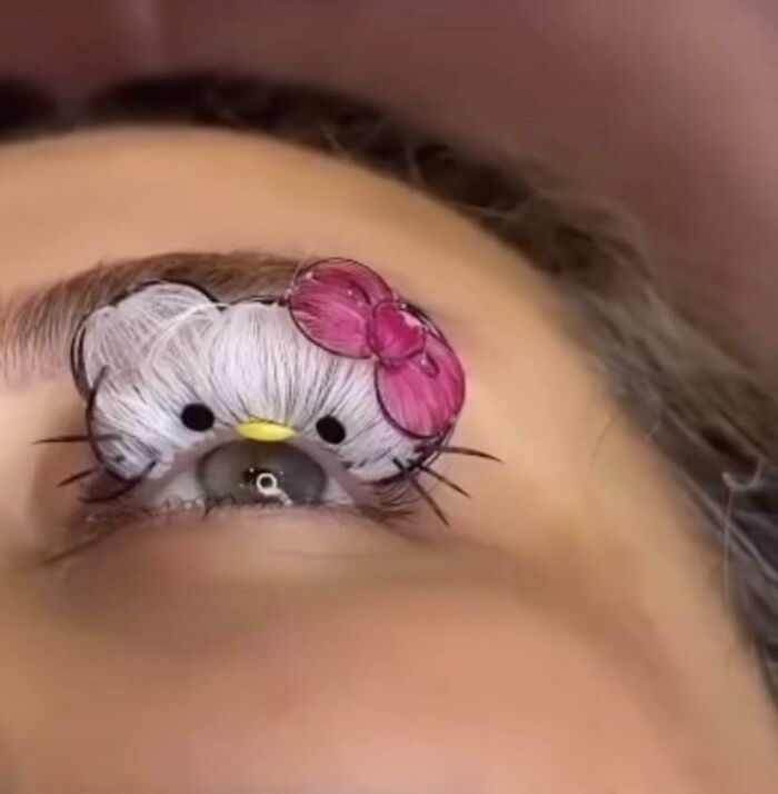 Extensiones de pestañas Hello Kitty