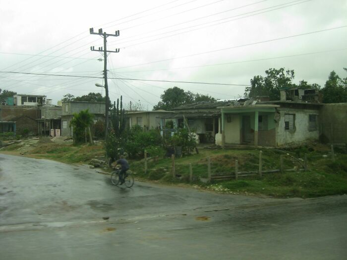 Cuban Suburbs 