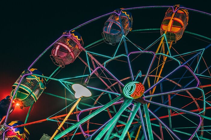 Kiss On Top Of A Ferris Wheel