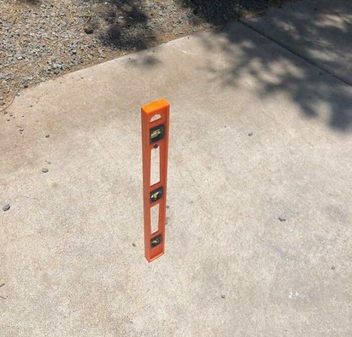 This Spirit Level Looks Photoshopped In The Picture