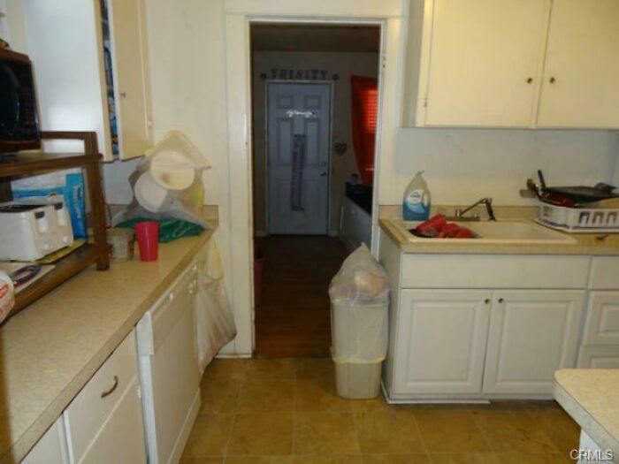 It's Fine But You Know What'll Really Sell It? More Trash Bags