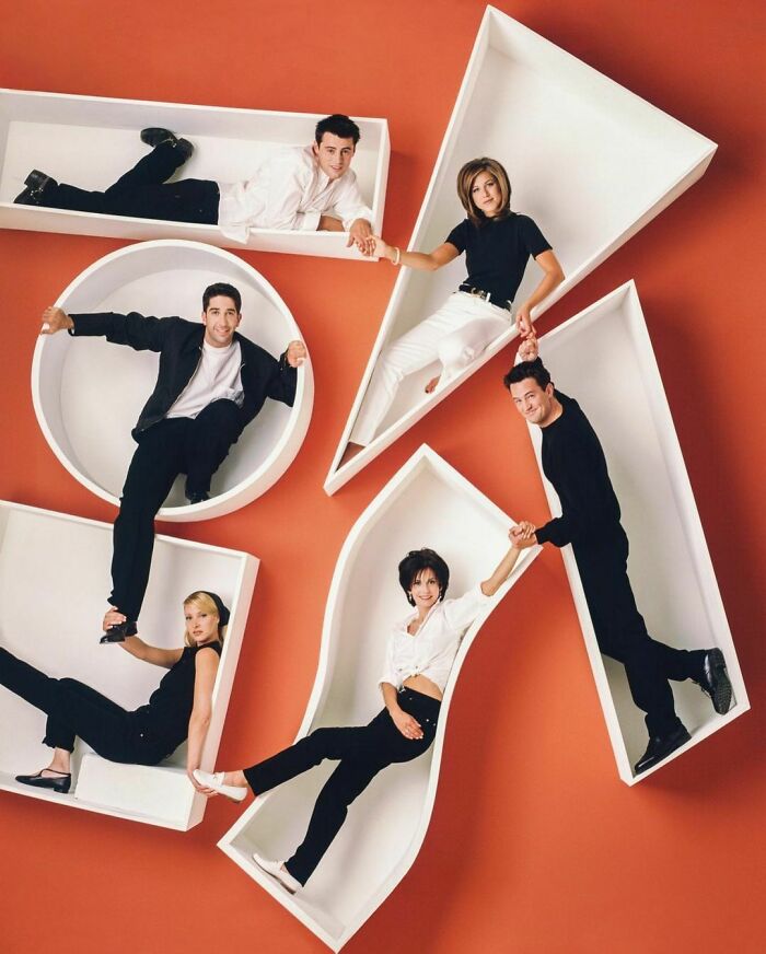 Friends Cast Photoshoot In The 90s