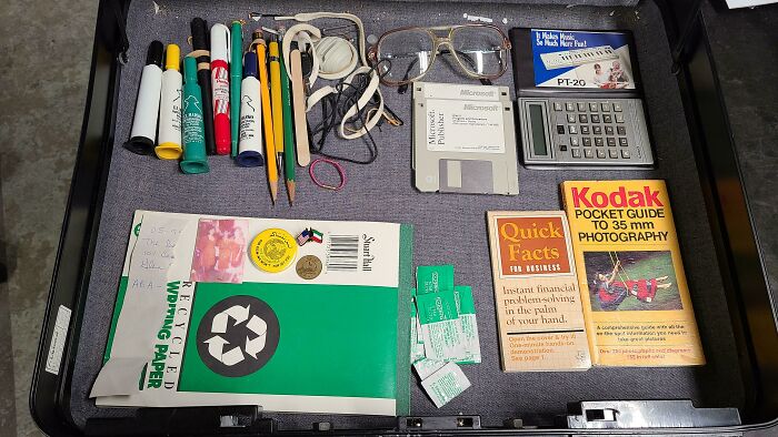 I Found This Locked Suitcase In The Back Of A Storage Closet At The Hotel Where I Work. I Pried It Open And It Was A Little Time Capsule