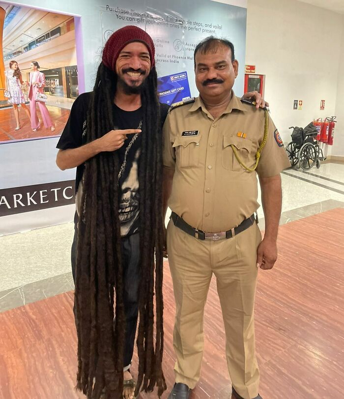 I Was At The Mall And This Cop Approached Me And I Was Like "Ahhh, He Is Gonna Check Me For Drugs And Make A Scene"