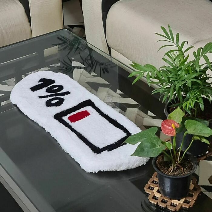 Low battery mode rug