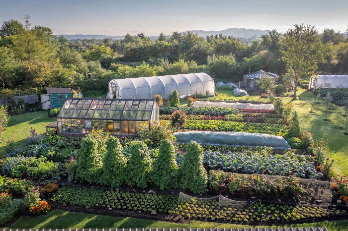 Have You Ever Been Jealous Of Someone's Setup? Charles Dowding A Longtime Proponent Of The 'No Dig' Garden