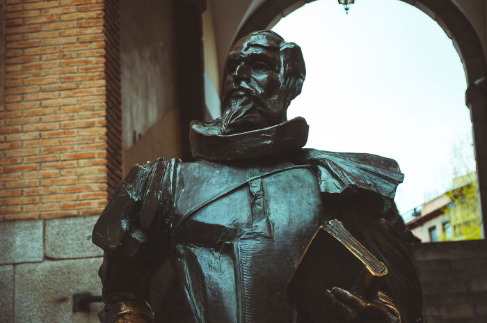 metal sculpture of a man