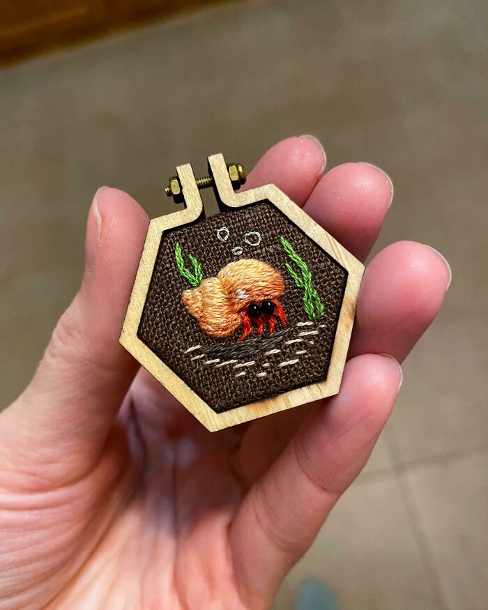 Tiny Crab Embroidery