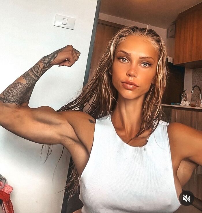 Found A Very Strange Arm In The Wild