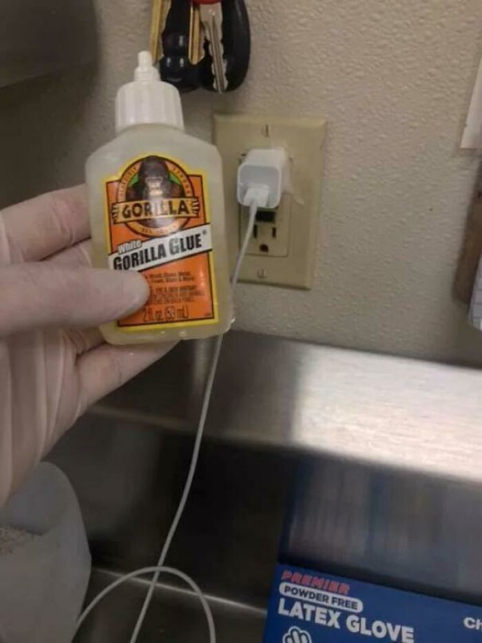 Someone On Fb Posted This After Saying His Charger Kept Getting Taken At Work