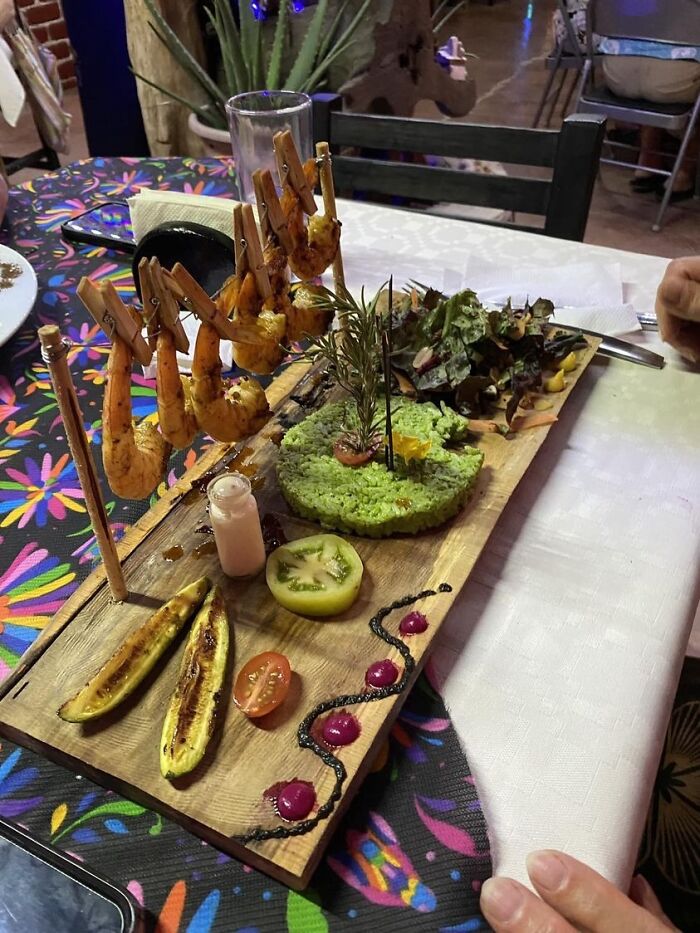 Mucho ruido para 6 gambas