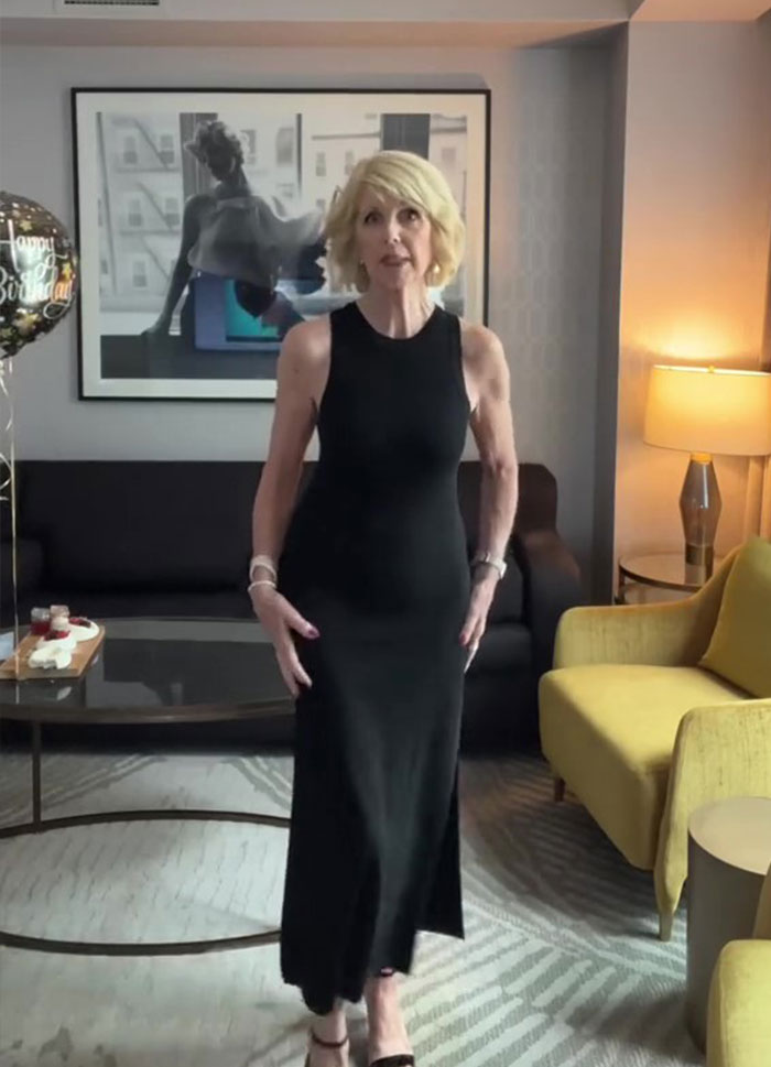 “You’re 60, You Shouldn’t Wear That”: 76 Y.O. Woman Claps Back At Her Critics And Her Response Is Inspiring “You’re 60, You Shouldn’t Wear That”: 76 Y.O. Woman Claps Back At Her Critics And Her Response Is Inspiring