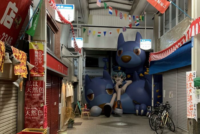 This Artist Digitally Places Giant Inflatable Women Around The City And It Looks Very Real (21 Pics)