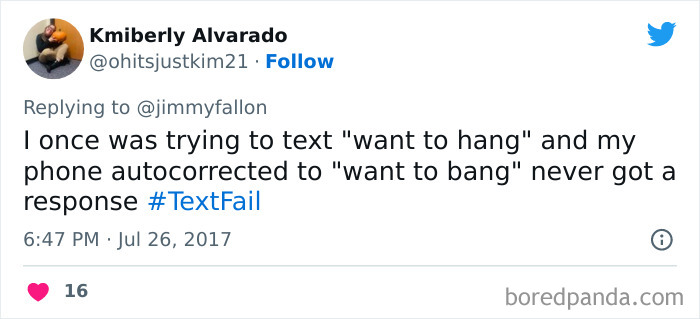 tweet about autocorrected message 