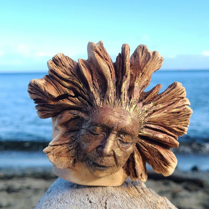 Artist Uses Driftwood To Create Stunning Sculptures (New Pics)