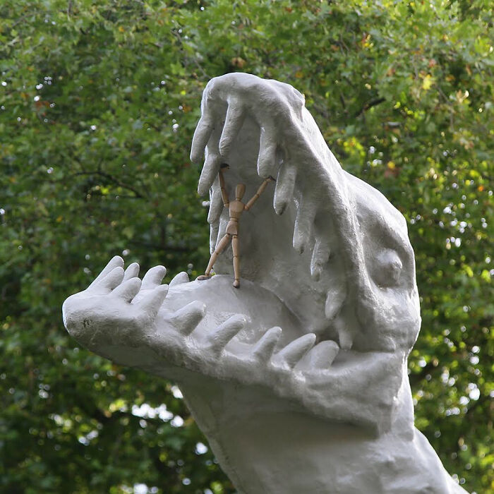 "I Make Interventions To Make People Smile": 30 Clever Interpretations Of Public Spaces Through Street Art By Frankey